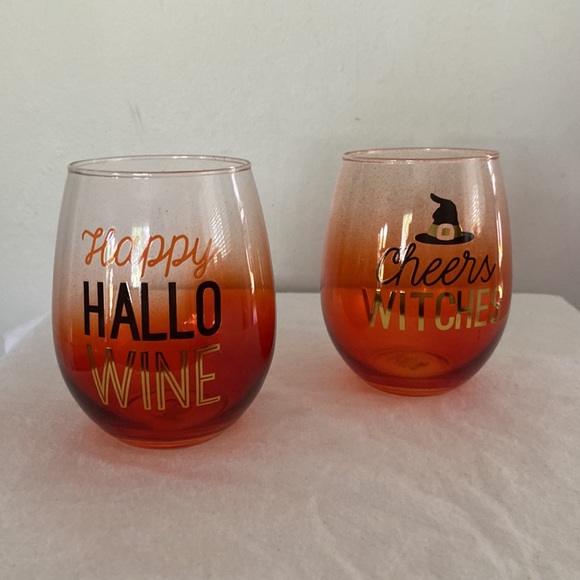 Set of Two Halloween Stemless Wine Glasses - Picture 3 of 5